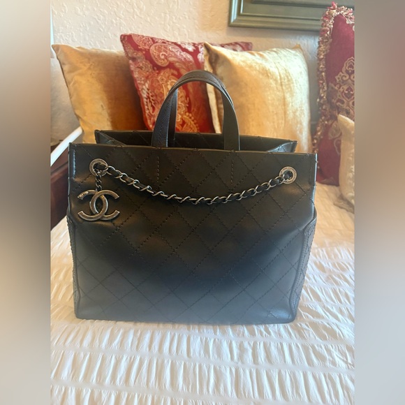 Chanel Black Quilted Tote with Chain Detail - Picture 1 of 14